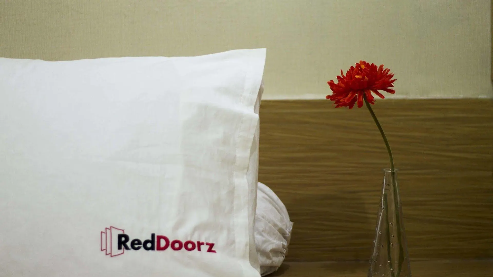 Penzion Reddoorz @ Petitenget Street Seminyak